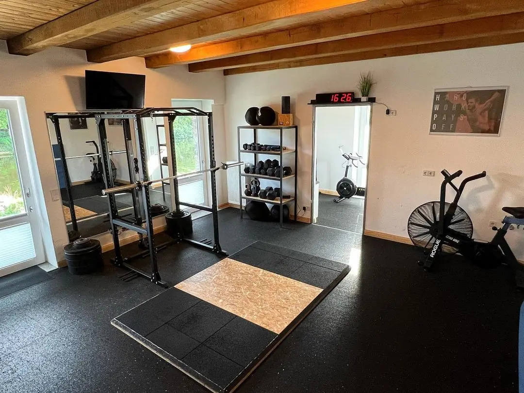 Innenansicht des Personal-Training-Studios in Berlin